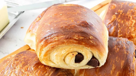 Fresh Chocolate Croissant