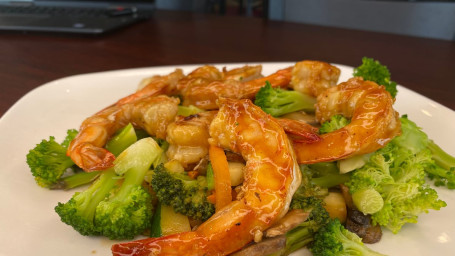 31. Low-Carb Jumbo Shrimp