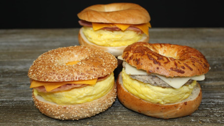 4. Eggwich Deluxe