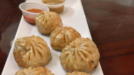 Deep Fried Chicken Momo (8 Piece)