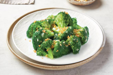 Vegetarian Sauteed Broccoli With Garlic